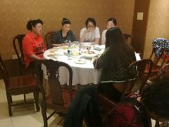 -赶海部落海鲜城(海阳路店)