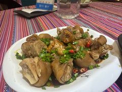 -香巴拉云南餐厅(华莱坞店)