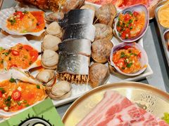 -围炉肉舍•炭烤活鳗•丹东海鲜烤肉(步行街店)