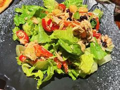 吞拿风情沙拉-澳骄 Aussie Kitchen·手工披萨·西餐(国大店)