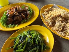 -东海岸人工湖美食村