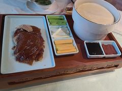 -香山湖家家宴(中山陵店)