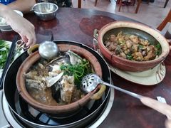 -华仔土鸡店(创意产业园店)