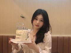 -鹿里烘焙LulyBaking(东二环泰禾广场店)