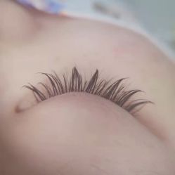 -简艺美甲美睫