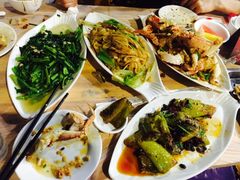 -覃记海鲜美食餐厅