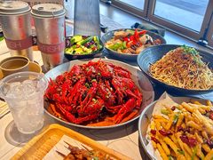 -巴厘龙虾·榜首油焖大虾(音乐学院·沿江酒馆店)