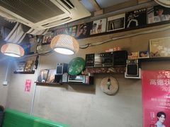 -蜗牛小馆醉乡民谣云南菜(惠新西里店)