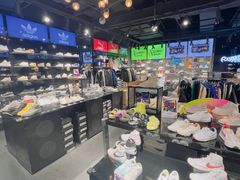 -阿迪达斯(飞洲国际精品优惠店)
