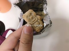 -绿叶子超市(公园大道店)
