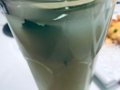 柠檬乳酸菌-新大咀港式茶餐厅(宝山万达店)