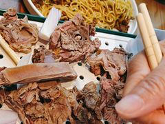 -俭寨大盘鸡·手抓肉·烧烤新疆菜(乌苏路店)