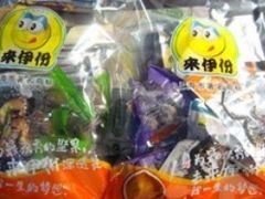 -来伊份(瑞虹天地瑞虹坊店)