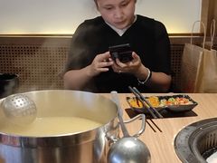 -千滋百味自助烤肉火锅(东门町店)