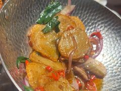 -隔壁老王·家常云南菜(皇冠店)
