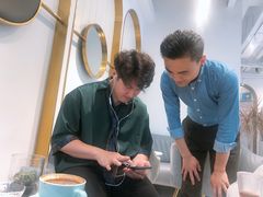 -Fridi Patisserie Cafe