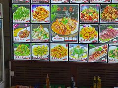 -凤百年大骨鸡饭庄