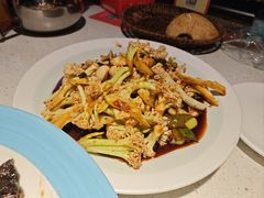 -廉厨干煸鸡(云龙区民富园店)