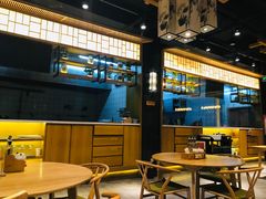 大堂-伊喜饺子·烤鸭(五道口学院路店)