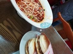 普通肉夹馍-东关吉祥西安腊汁肉夹馍(健德门店)