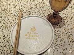 -小董哥烤串·爆汁大油边(故宫店)