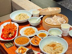 -裕兴记•蟹黄面馆(人民广场店)