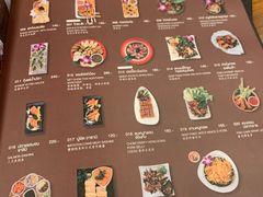 -Chom Cafe and Restaurant