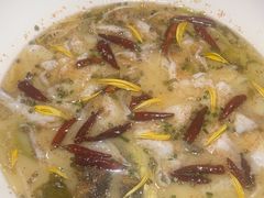 -渔语鱼酸菜鱼新川菜(来福士店)