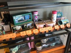 零售区-星巴克臻选(苏州汇豪店)