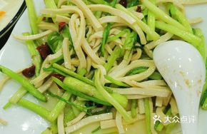 Water Celery Tofu Strips