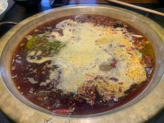 -沸炉重庆老火锅(军事博物馆店)