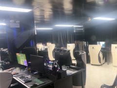 -绿树电竞(五路店)