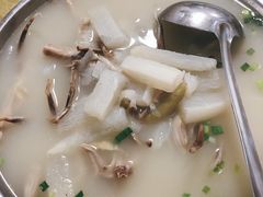 -余杨鸭鸭餐厅