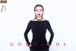 -God Hands发型设计复古会所