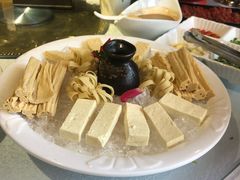 豆腐拼-应时肥牛火锅居(联合路店)