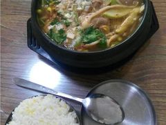 -露缘巴蜀麻辣香锅(永安街店)
