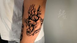 -记号刺青tattoo纹身工作室