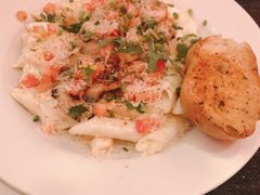 -Chili's Cafe&Bar奇利斯(滨江店)