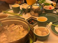 -润园四季椰子鸡火锅(卓越INTOWN店)