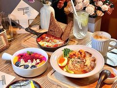 -Common Table · Brunch & Coffee