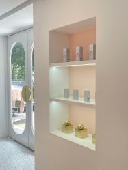 -苗方清颜痘肌研究所