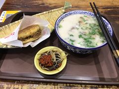 羊肉汤（多肉）-穆得·老周家牛肉烧饼(普利街店)