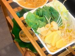 -菌海森林·非遗野生菌火锅(西山区滇池路摩根道店)