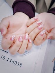 -七彩虹美甲美睫 半永久