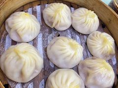 蟹黄汤包-食惠里小笼包面馆(越秀店)