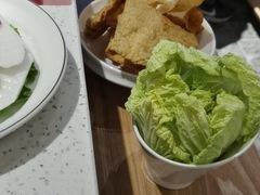 -三人行骨头王火锅(长寿店)