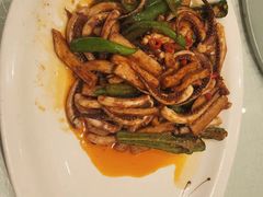 尖椒鱿鱼须-亢龙太子酒轩(东湖店)