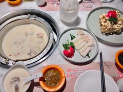 -煲宫猪肚鸡(晶品店)