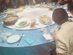 -海派美食·家宴海鲜青岛菜·石锅鲽鱼头(东方城店)