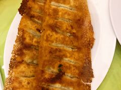香菜猪肉锅贴-大眼锅贴水饺(河东店)